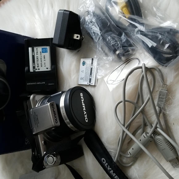Olympus Other - OLYMPUS SP-800 UZ CAMERA PKG.